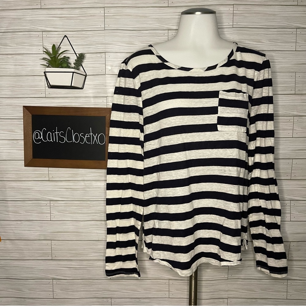 🫶 Ann Taylor LOFT Long Sleeve Tee